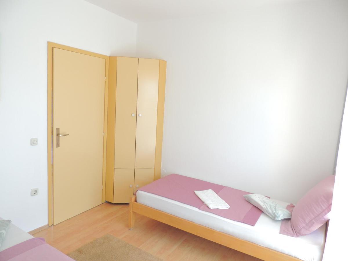 Apartmani Sutic Promajna Kültér fotó