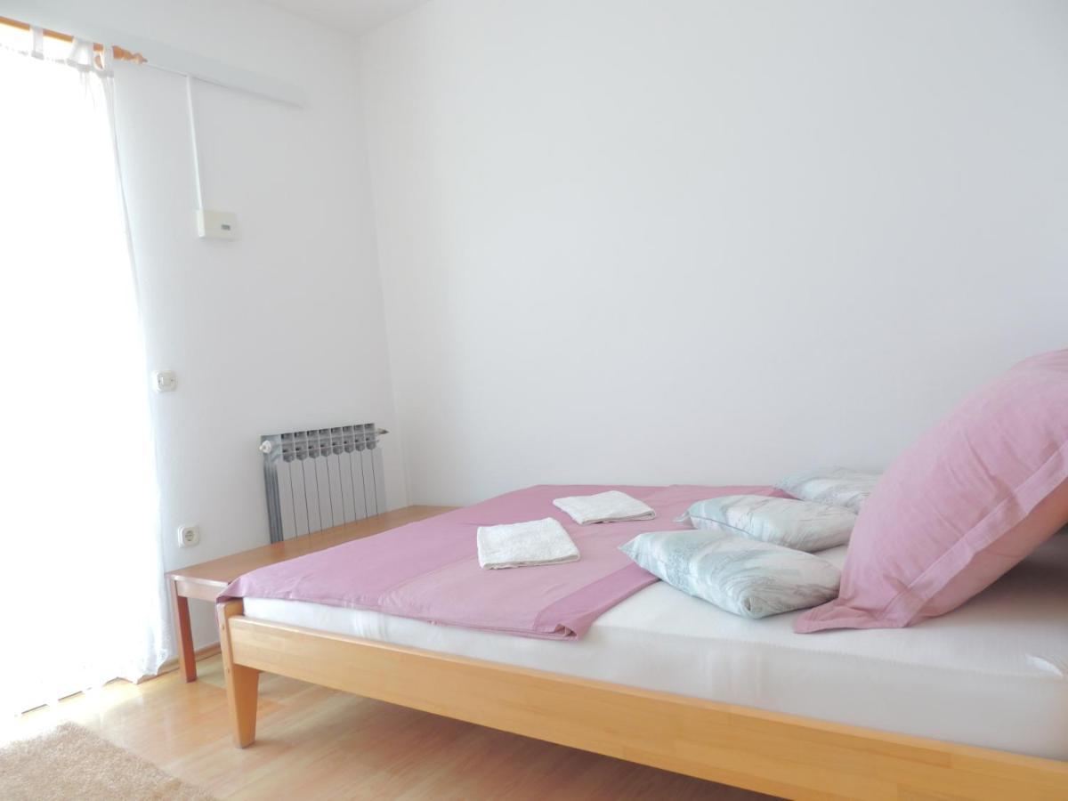 Apartmani Sutic Promajna Kültér fotó