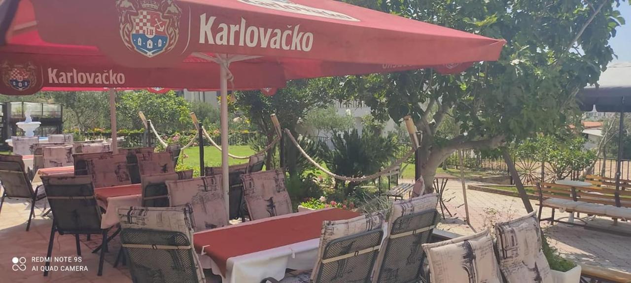 Apartmani Sutic Promajna Kültér fotó