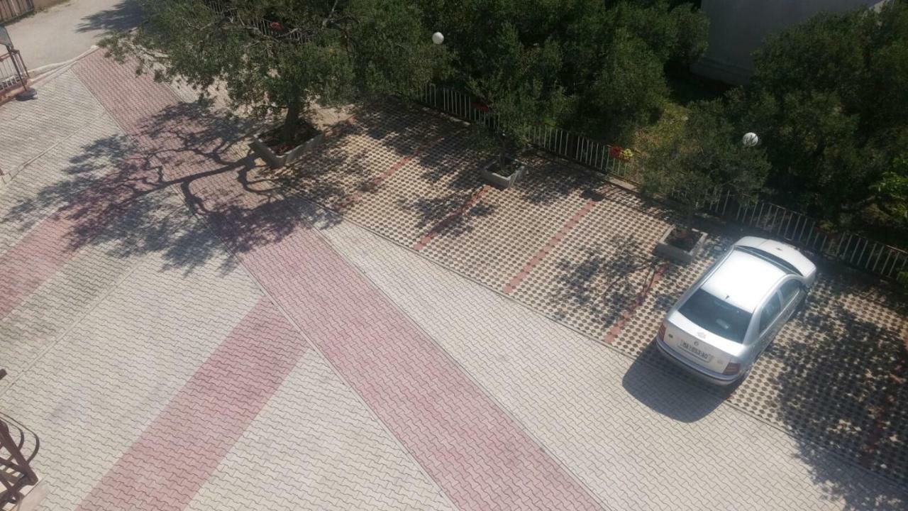 Apartmani Sutic Promajna Kültér fotó