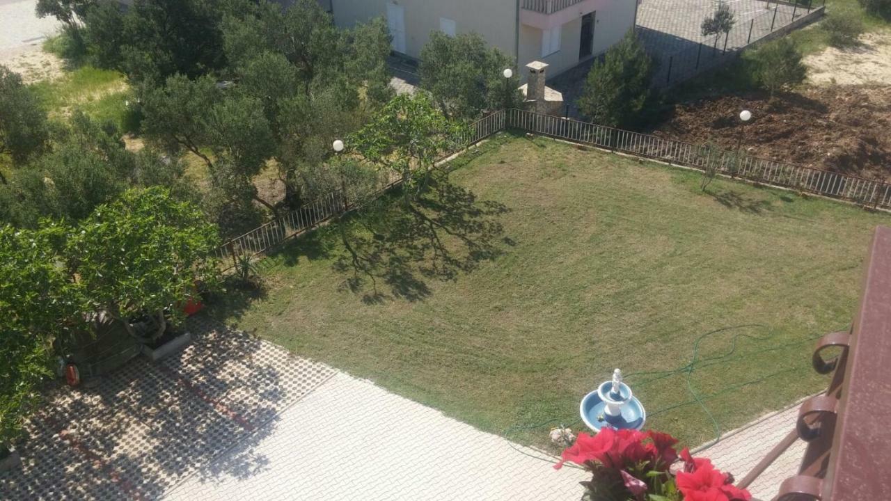 Apartmani Sutic Promajna Kültér fotó