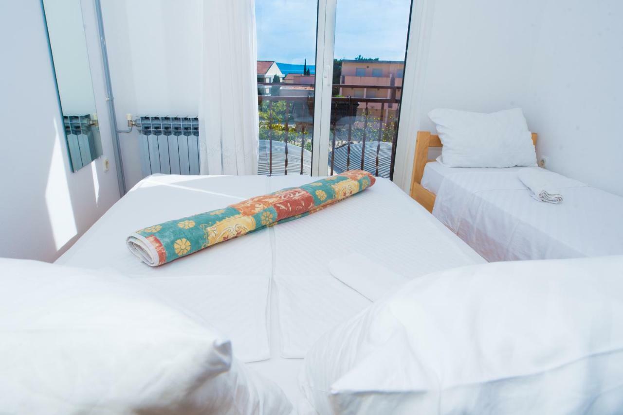 Apartmani Sutic Promajna Kültér fotó