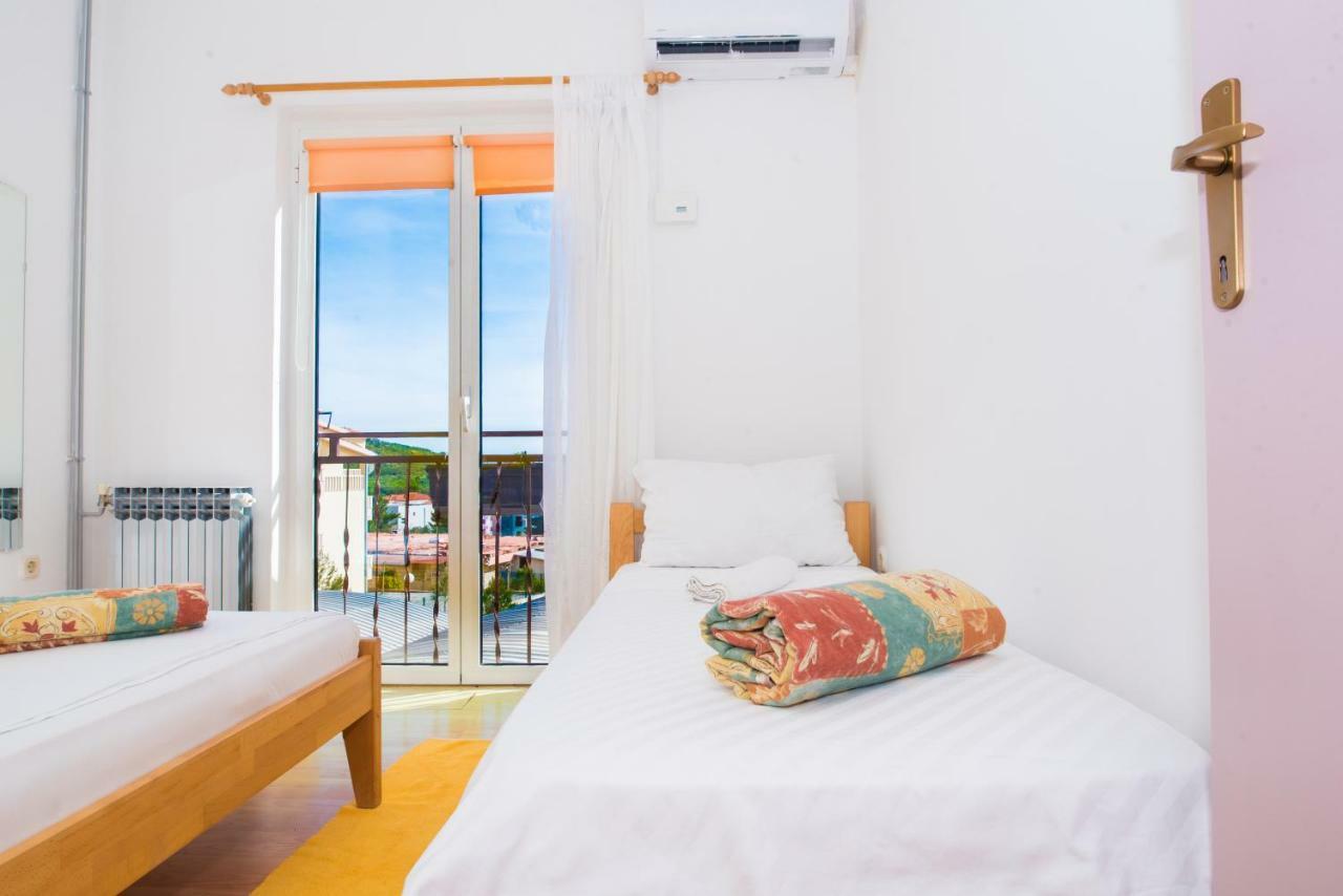 Apartmani Sutic Promajna Kültér fotó